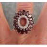 Zilveren ring gezet met Rhodoliet Granaat en Zirkonia 17.7 mm