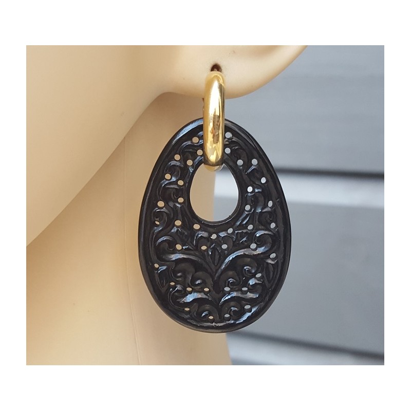 Creolen met ovale filligree /uitgesneden hanger van zwarte Onyx