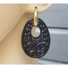 Creolen met ovale filligree /uitgesneden hanger van zwarte Onyx