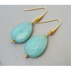 Oorbellen met facet mint groene Jade briolet