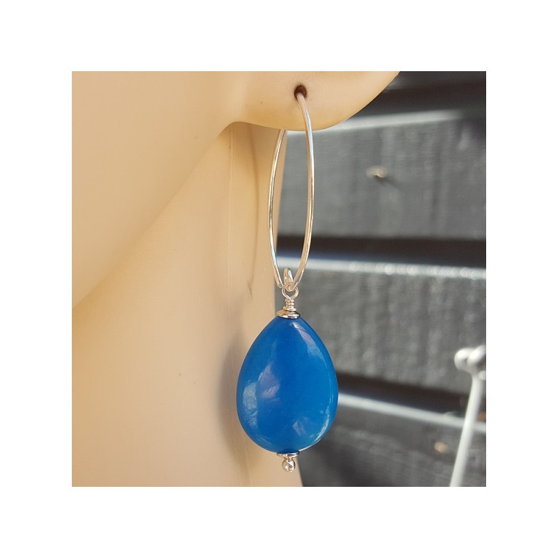Oorbellen met gladde oceaan blauwe Jade
