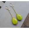 Lange oorbellen met gladde appeltjes groene Jade