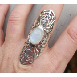 Zilveren ring met Maansteen in open bewerkte setting 19