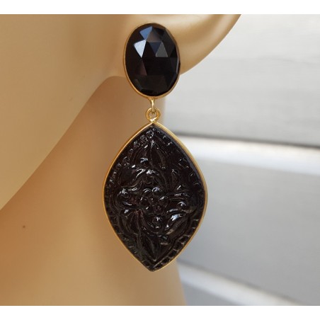 Vergulde oorbellen met ovale Onyx en uitgesneden Onyx