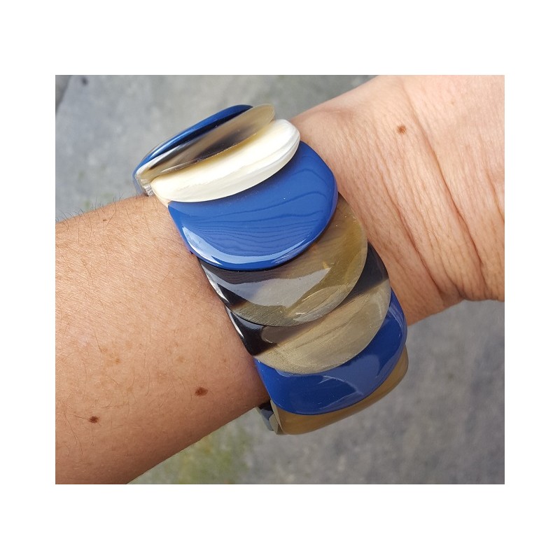 Armband van Buffelhoorn blauw gelakt