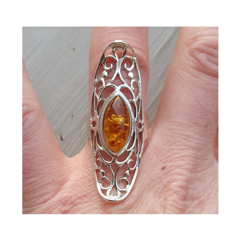 Zilveren ring met marquise Amber 17 mm