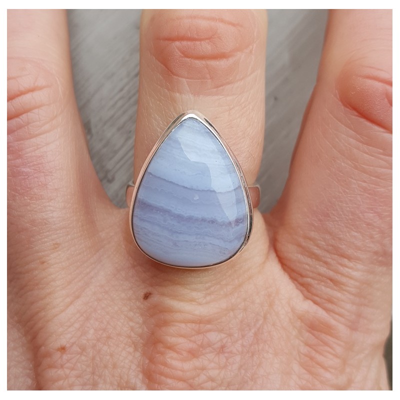 Zilveren ring gezet met blauw Lace Agaat maat 18