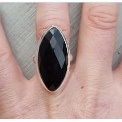 Zilveren ring gezet met marquise facet Onyx 17.5 mm