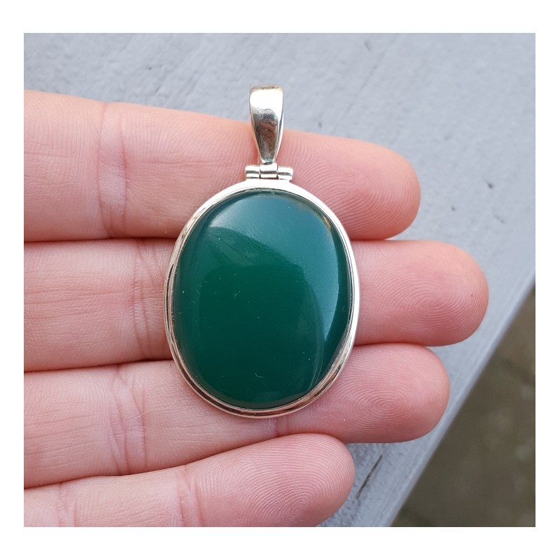 Zilveren hanger met brede ovale cabochon groene Onyx