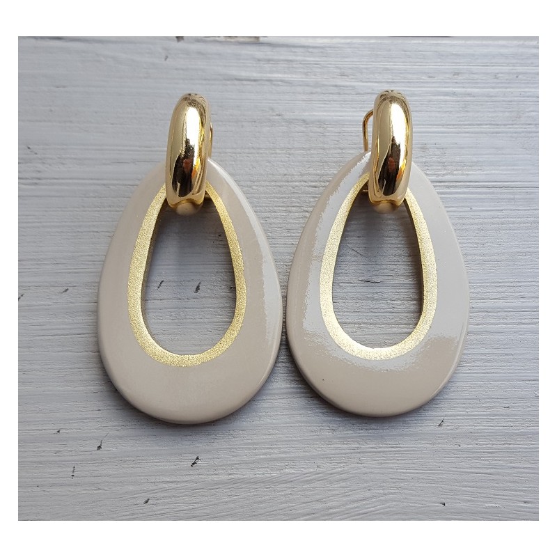 Creolen druppel hanger kaki kleurige Buffelhoorn gouden binnenkant