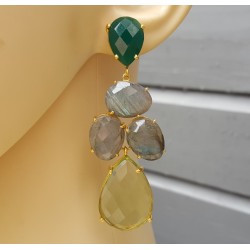 Vergulde oorbellen met groene Onyx, Labradoriet en groene Amethist