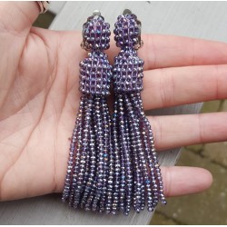 Tassel oorbellen met paarse kristallen