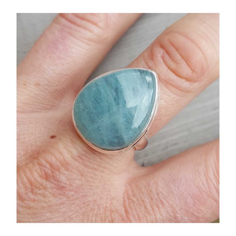 Zilveren ring gezet met druppelvormige Aquamarijn 18.5 mm