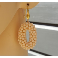 Oorbellen ovale hanger van ivoor kleurige kristallen
