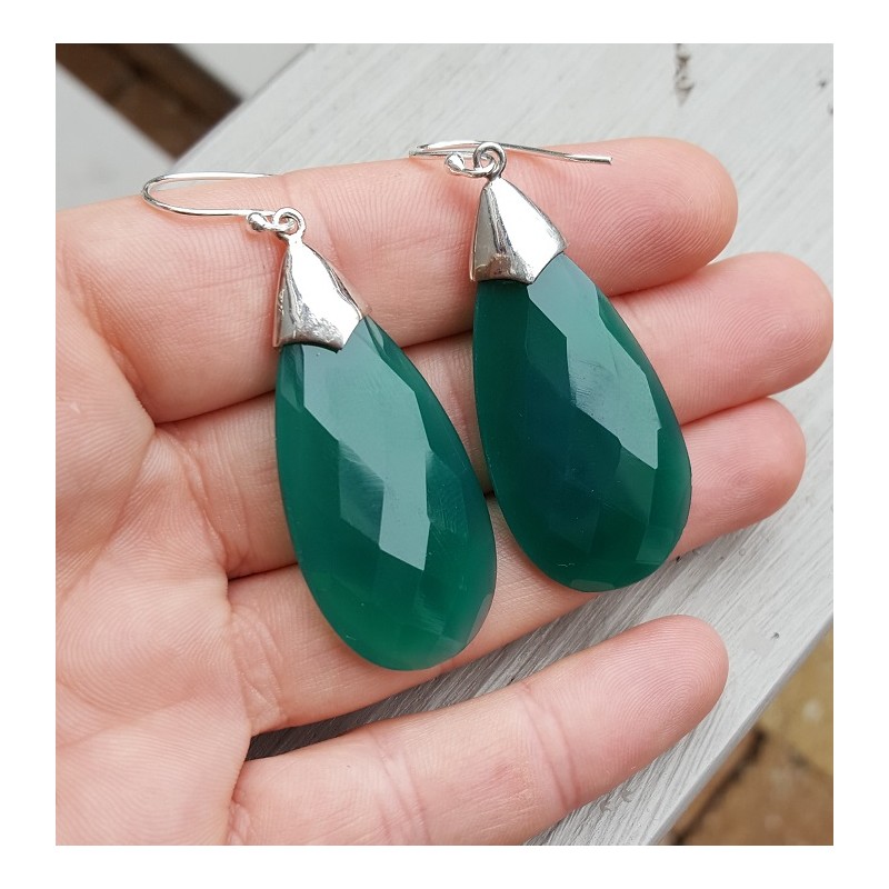 Zilveren oorbellen met grote groene Onyx briolet