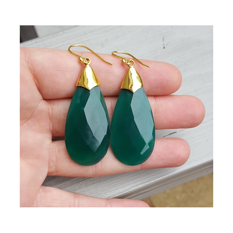 Vergulde oorbellen met grote groene Onyx briolet