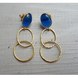 Vergulde oorbellen met blauwe Kattenoog en gouden ringen