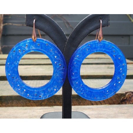 Oorbellen met grote ronde uitgesneden blauwe Jade