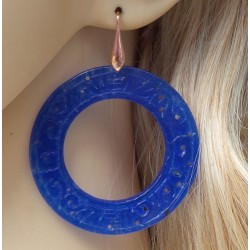 Oorbellen met grote ronde uitgesneden blauwe Jade