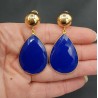 Vergulde oorbellen grote kobalt blauwe Chalcedoon briolet