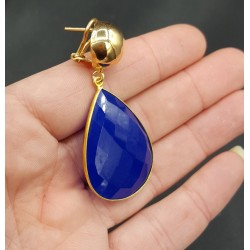 Vergulde oorbellen grote kobalt blauwe Chalcedoon briolet