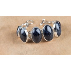 Zilveren armband gezet met Pietersiet