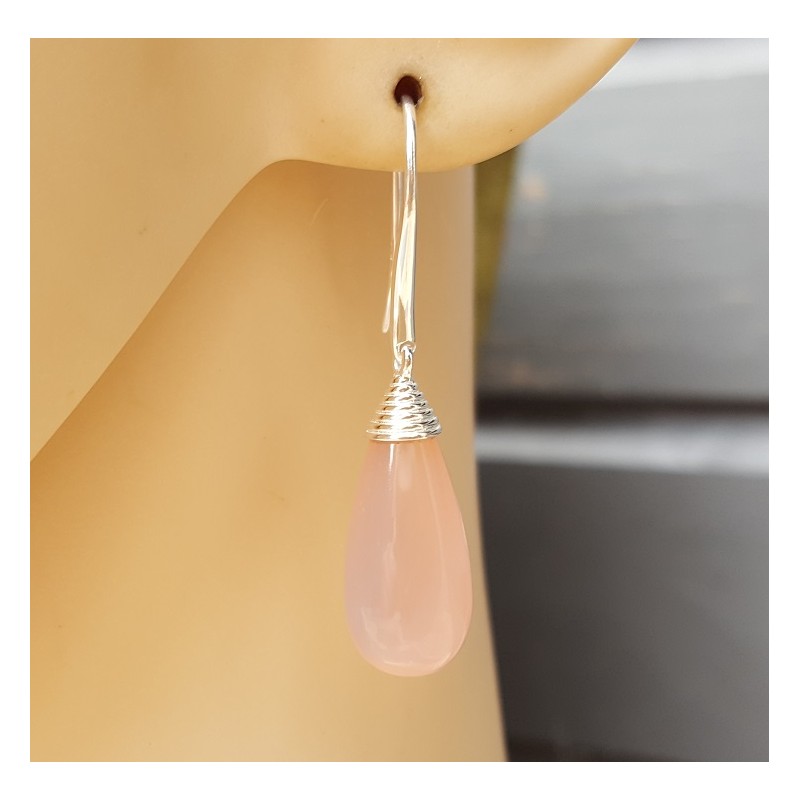 Zilveren oorbellen met roze Chalcedoon oorbellen