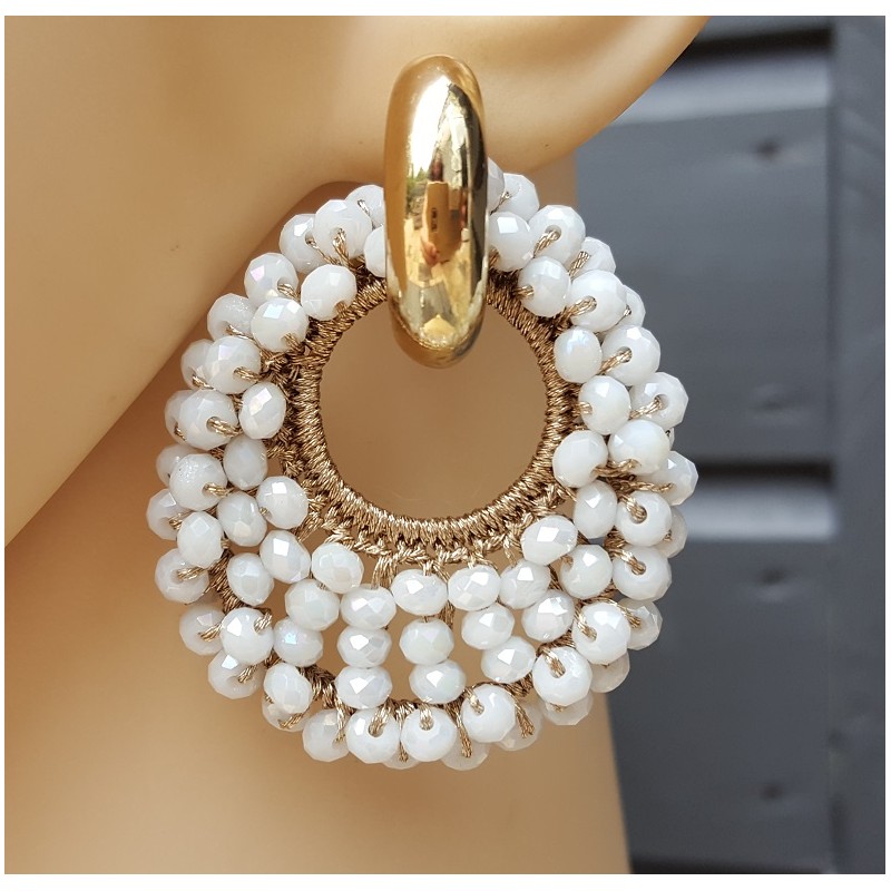 Creolen met ovale hanger van witte kristallen
