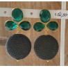 Vergulde oorbellen met donker groen Roggenleer en groene Onyx