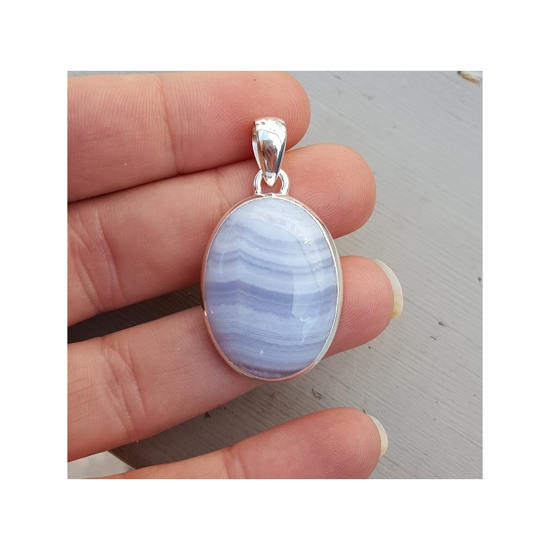 Zilveren hanger met ovale cabochon blauw Lace Agaat
