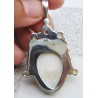 Zilveren hanger met gezicht uit been en gezet met Citrien