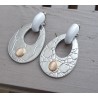 Vergulde creolen met zilveren oorhangers van Ecoleather en ornamenten