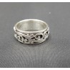 Zilveren bewerkte band ring