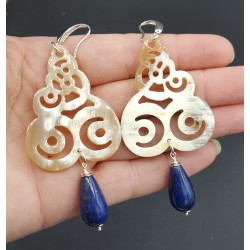 Oorbellen met Buffelhoorn en Lapis Lazuli