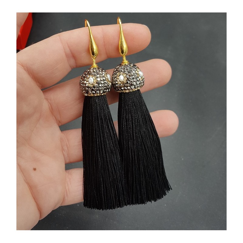Vergulde zwarte tassel oorbellen