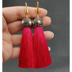 Vergulde roze tassel oorbellen met kristallen en parel