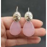 Zilveren oorbellen met roze Chalcedoon en cameo