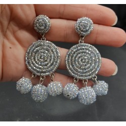Beaded bead oorbellen zilver