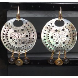 Vergulde oorbellen met Blacklip schelp, Citrien en Smokey Topaas