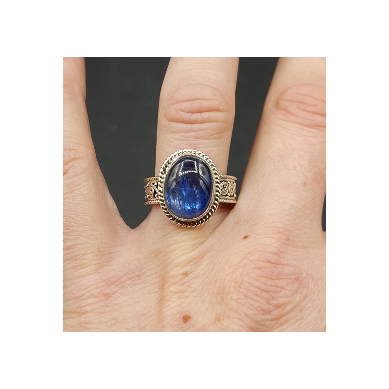 Zilveren ring gezet met Kyaniet 17.3 mm of 18 mm