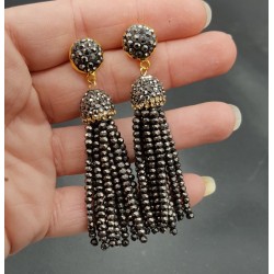 Tassel oorbellen met chocolade bruine kristallen