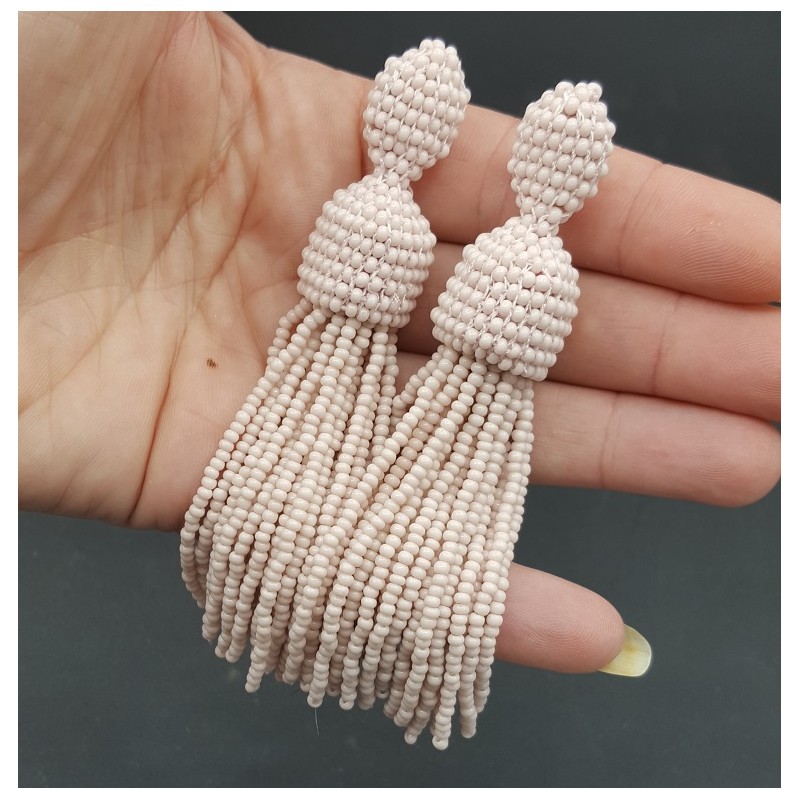 Licht roze tassel oorbellen