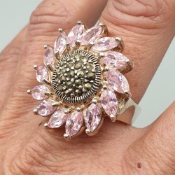 Zilveren ring gezet met Markasiet 18.5 mm
