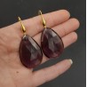 Vergulde oorbellen met grote Amethist quartz briolet