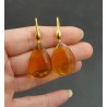 Vergulde oorbellen met smalle Citrien quartz briolet