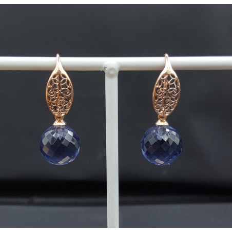 Oorbellen met grote ronde Ioliet blauwe quartz
