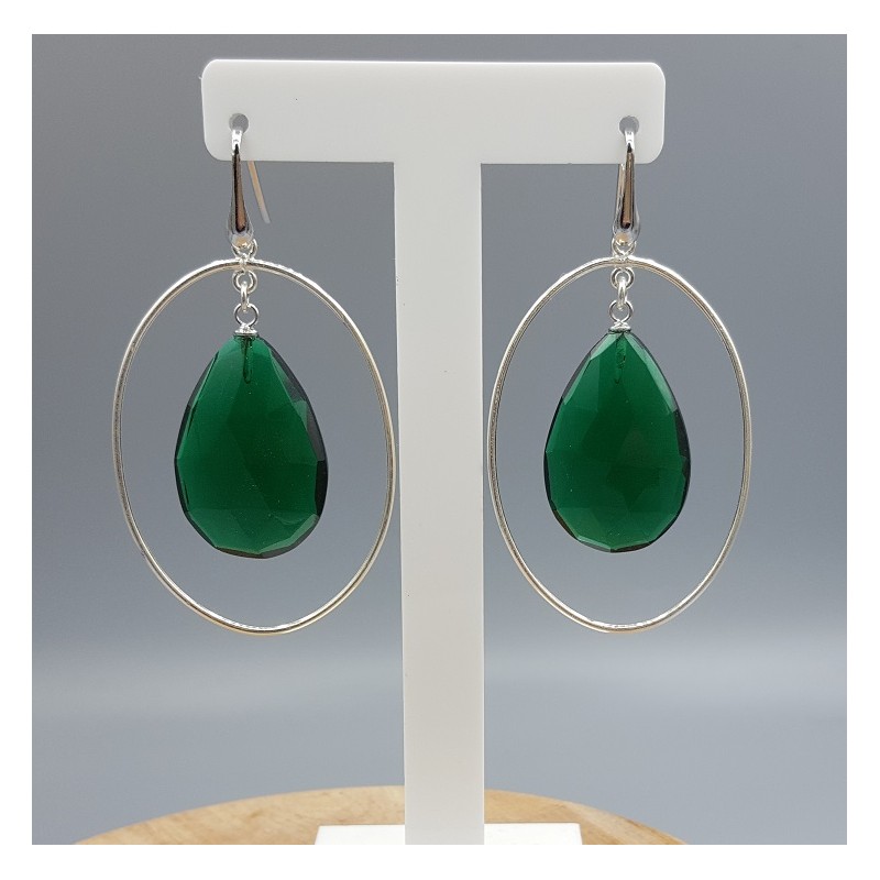 Zilveren oorbellen met Emerald groene quartz briolet