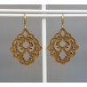 Oorbellen met bruine resin hanger