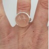 Zilveren ring gezet met ronde cabochon Rozenkwarts 17.5 mm