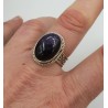 Zilveren ring gezet met Sugiliet in bewerkte setting 18 mm